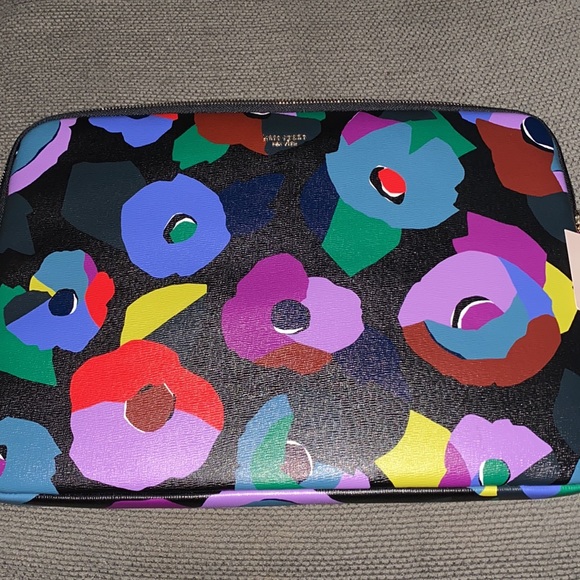 Kate Spade - Picture 3 of 16